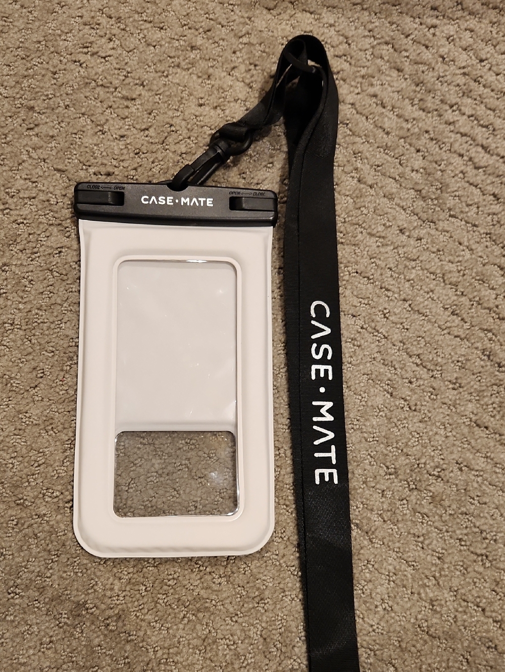NEW Case-Mate Waterproof Phone Pouch with Black Lanyard
